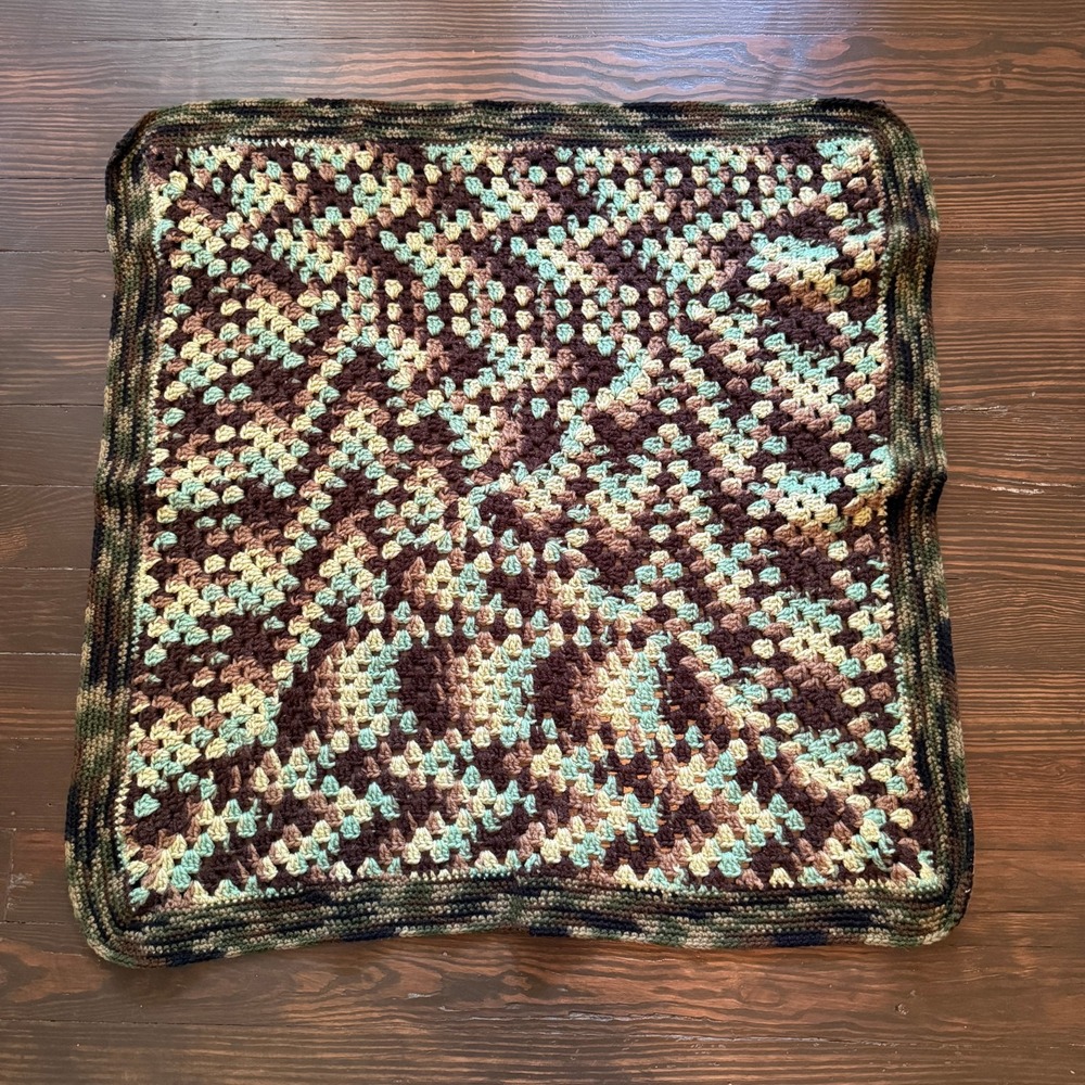 Vintage Handmade Crochet‎ Granny Square Afghan Lap Blanket Throw 32"x32"